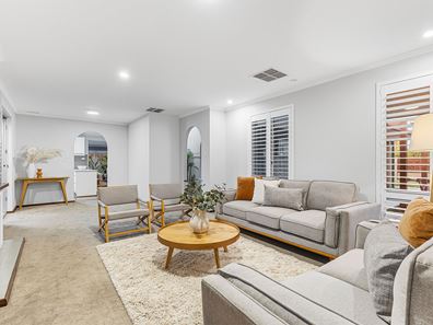 27 Avocet Road, Stirling WA 6021