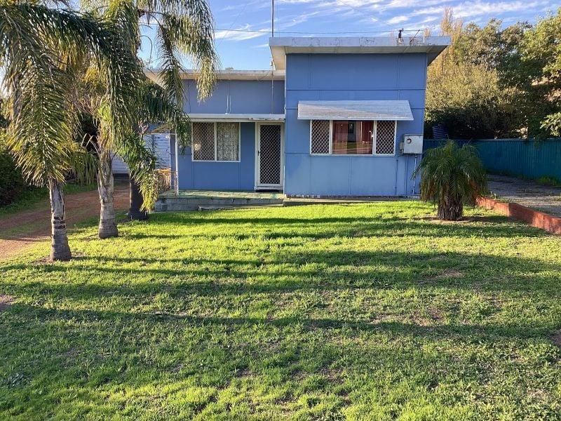 56 Wyeree Road, Mandurah WA 6210