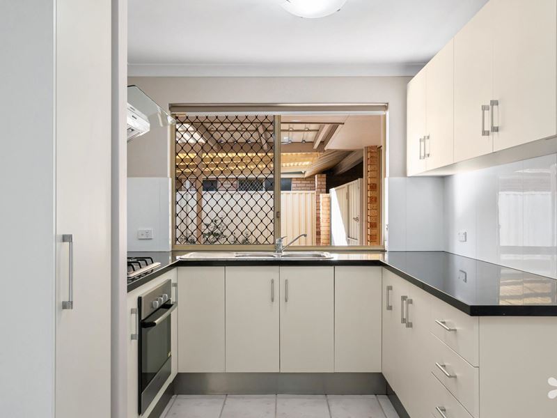 3/21 Mosaic Street West, Shelley WA 6148