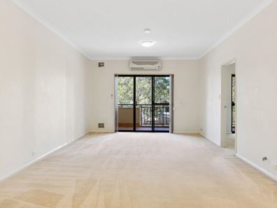 32/18 Kingsbury Road, Joondalup WA 6027