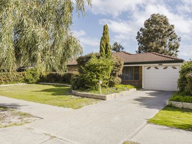 128 Kingfisher Avenue, Ballajura WA 6066