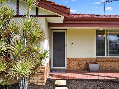 24 Aldinga Place, Waikiki WA 6169