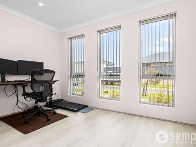 57 Yellowtail Grove, Beeliar WA 6164