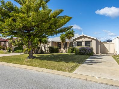 48 Lowlands Crescent, Secret Harbour WA 6173