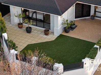 36 Yandella Promenade, Tapping WA 6065