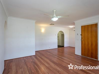 8 Windarra Way, Armadale WA 6112