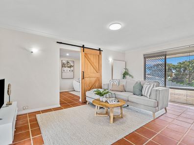23 Mippi Road, Halls Head WA 6210