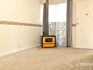 8 Farmfield Way, Morley WA 6062