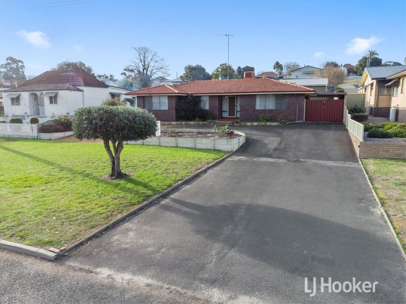 20A Bunbury Street, Collie