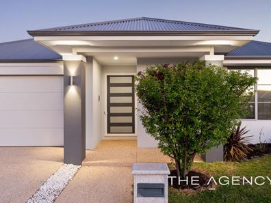 2 Kamala Street, Treeby WA 6164