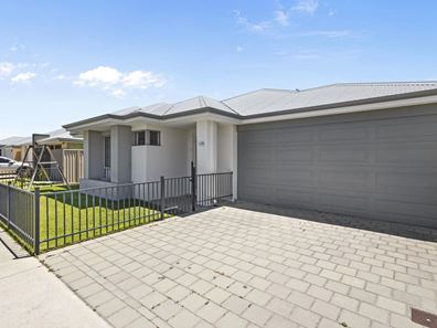 158 CELESTE STREET, Eglinton WA 6034