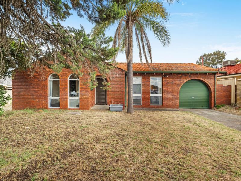 7 Ravenhill Road, Thornlie WA 6108