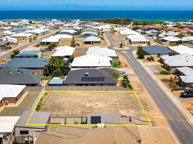 32 Neptune Corner, Glenfield WA 6532