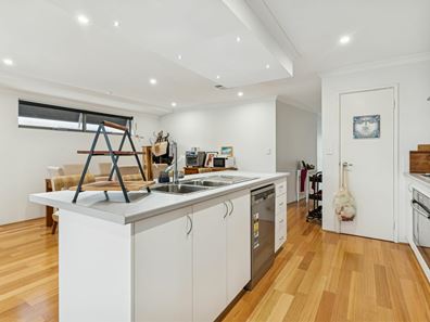 11 Rockport Rdge, Wellard WA 6170