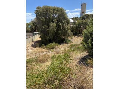 8 Yeoman Place, Binningup WA 6233