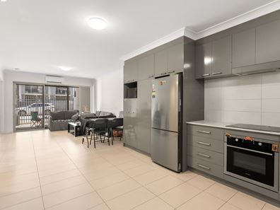 48/16 Grey Street, Cannington WA 6107