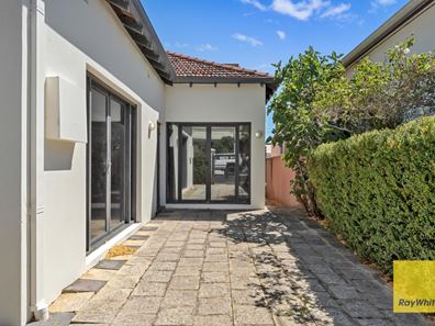 18 Ruth Street, Perth WA 6000