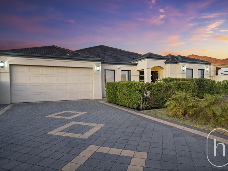 31 Russell Road, Madeley