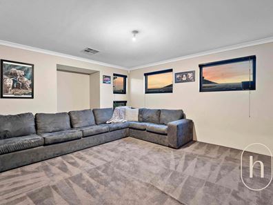 3 BROLGA COURT, Beeliar WA 6164