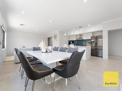 11 Tuscan Way, Karnup WA 6176