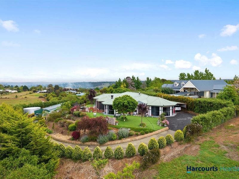 3 Golden Ash Rise, Kangaroo Gully WA 6255
