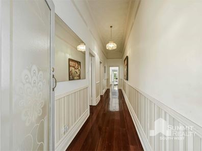 83 Stirling  Street, Bunbury WA 6230