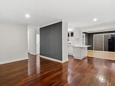 53 Mcgilvray Avenue, Morley WA 6062