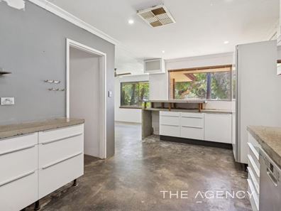 37 Clarke Way, Bassendean WA 6054