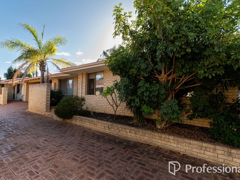 10/23 Cromwell Road, Alexander Heights WA 6064