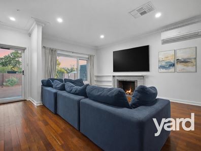 126 Leach Hwy, Melville WA 6156