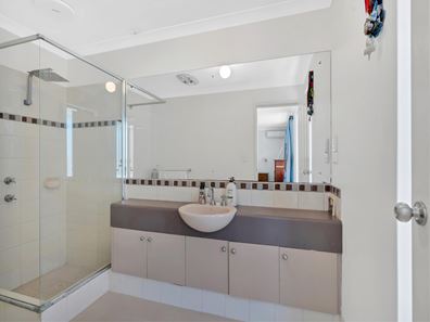 56 Lockeport Approach, Madeley WA 6065