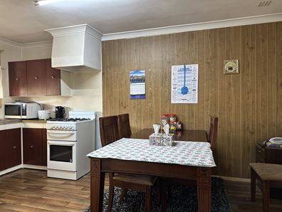 8 Cassia  Court, Katanning WA 6317