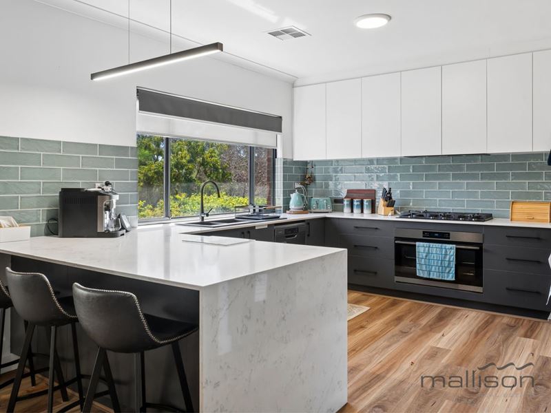 94 Cunningham Drive, Oakford