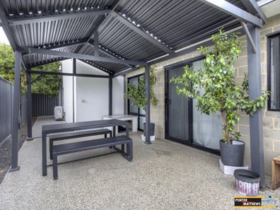 39A Dawson Avenue, Forrestfield WA 6058
