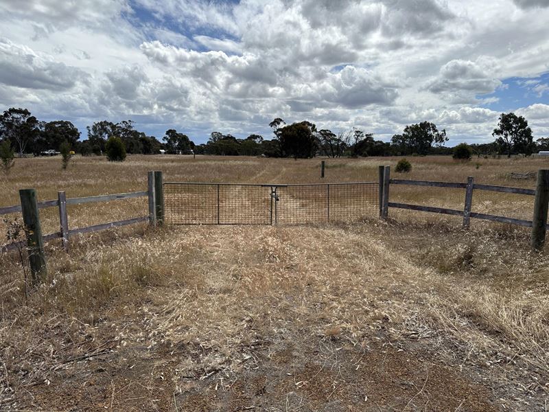 66 Paul Valley Road, Tambellup