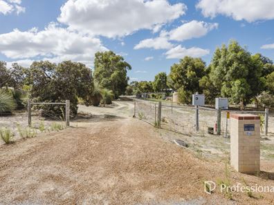 64 Seaflower Way, Gabbadah WA 6041