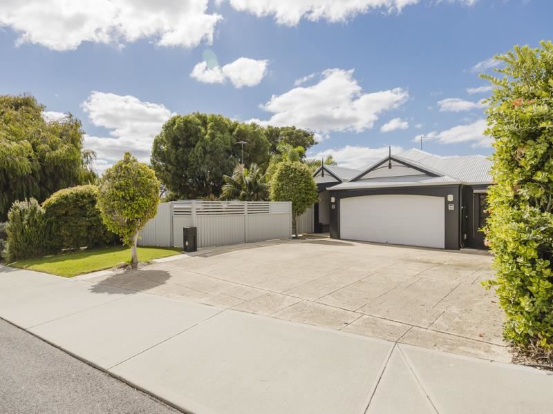 14 Trotman Crescent, Yanchep WA 6035