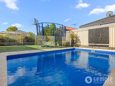 5 Modong Nook, Success WA 6164