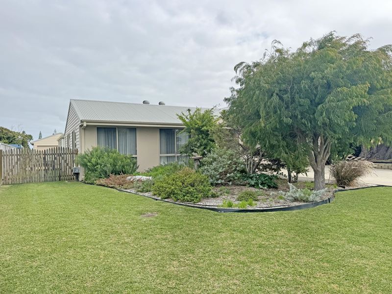2 McGinn Place, Castletown