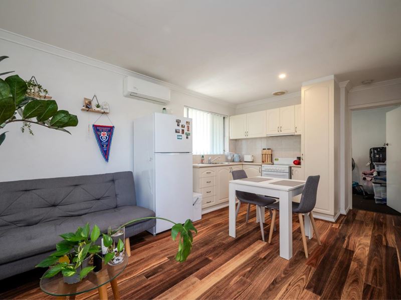 9/140 Normanby Road, Inglewood WA 6052