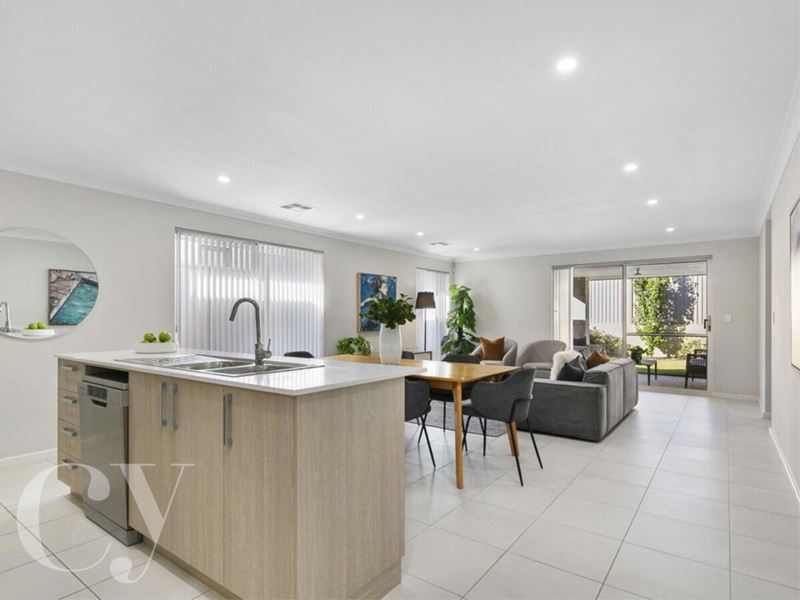 52 Tasman Crescent, Mandogalup