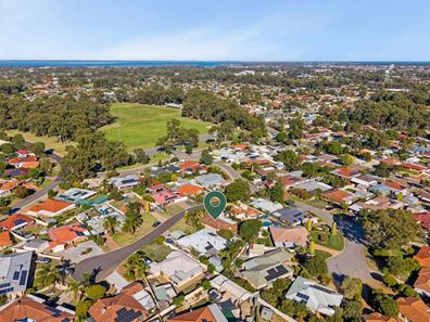 12 Selwyn Rise, Greenfields WA 6210