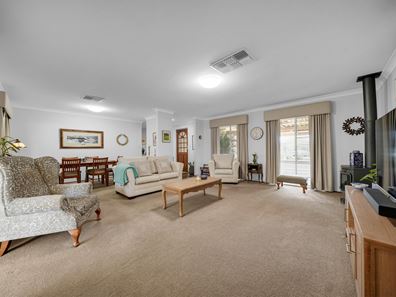 14 Jenkinson Street, Gosnells WA 6110