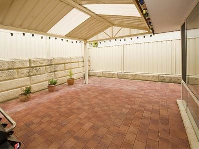 48 Matta Way, Pearsall WA 6065