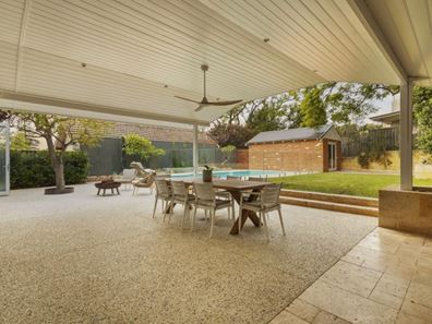 30 St Vincents Avenue, Wembley WA 6014