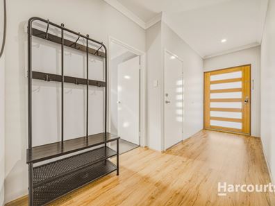 1 Nettup Street, Hammond Park WA 6164