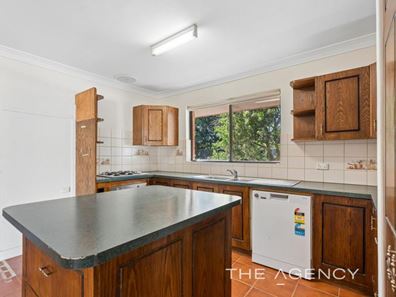 95 Gosnells Road West, Martin WA 6110