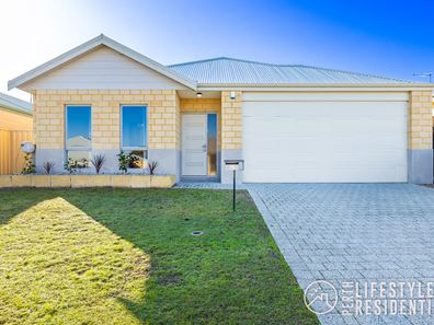 18 Broadhurst Way, Two Rocks WA 6037