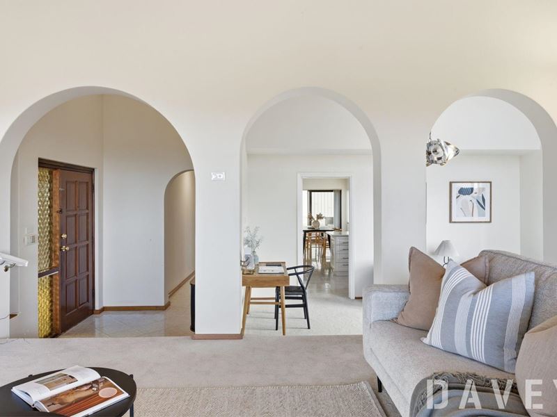 18 Luccombe Way, Karrinyup WA 6018