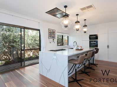 1/101 Bindaring Parade, Claremont WA 6010